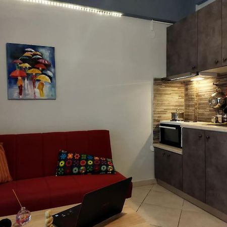 Апартаменты Studio In City Center Кавала Экстерьер фото